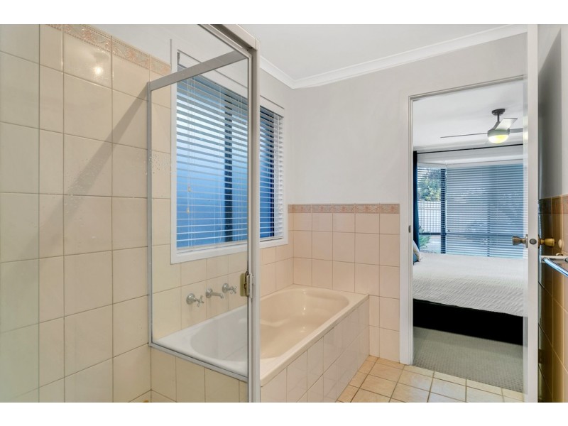5 Sandford Place, Sheidow Park SA 5158
