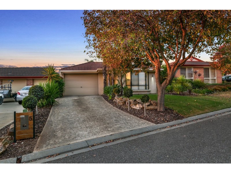 5 Sandford Place, Sheidow Park SA 5158