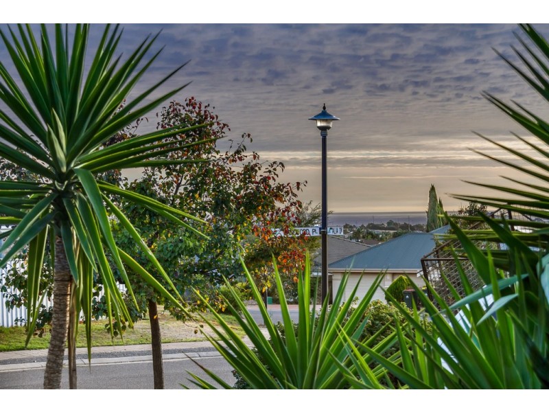5 Sandford Place, Sheidow Park SA 5158