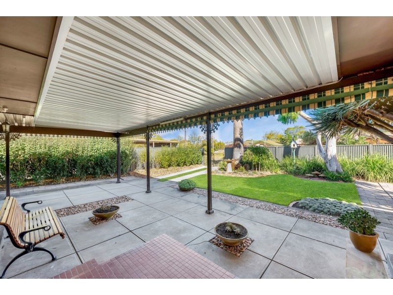 4 Hastings Street, Seaford SA 5169