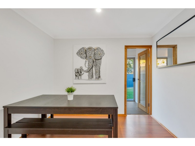 10 Bendigo Close, Trott Park SA 5158