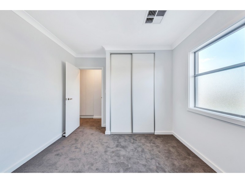 1a Marston Drive, Morphett Vale SA 5162