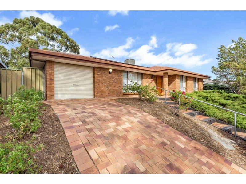 19 Maple Avenue, Aberfoyle Park SA 5159