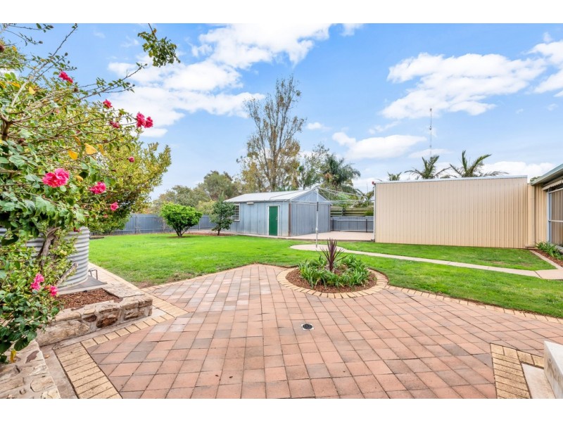 3 Gilbertson Avenue, Morphett Vale SA 5162
