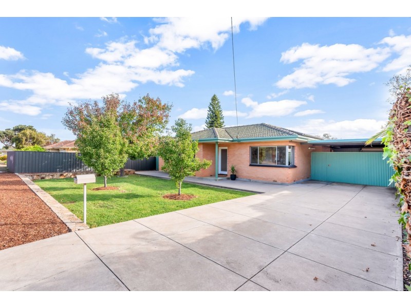 3 Gilbertson Avenue, Morphett Vale SA 5162