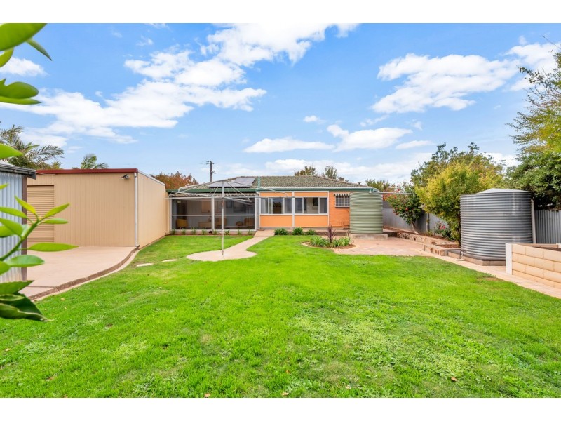 3 Gilbertson Avenue, Morphett Vale SA 5162