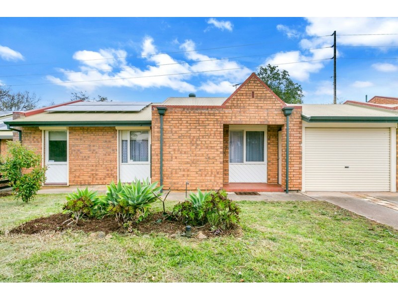 2 Bogart Court, Christie Downs SA 5164