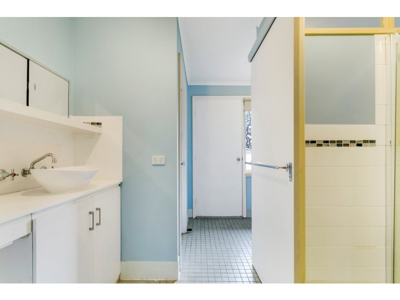 2 Bogart Court, Christie Downs SA 5164