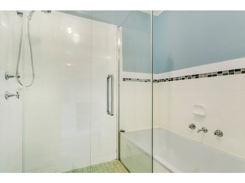 2 Bogart Court, Christie Downs SA 5164