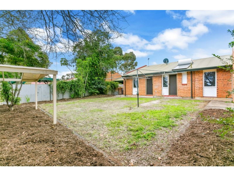 2 Bogart Court, Christie Downs SA 5164