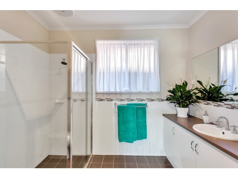 9 Taylor Terrace, Christies Beach SA 5165