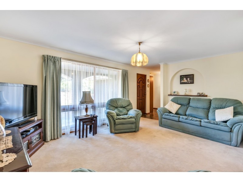 16 Abraxas Court, Aberfoyle Park SA 5159