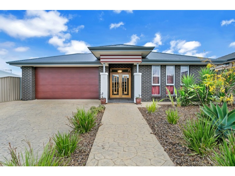 11 Bondi Drive, Seaford Rise SA 5169