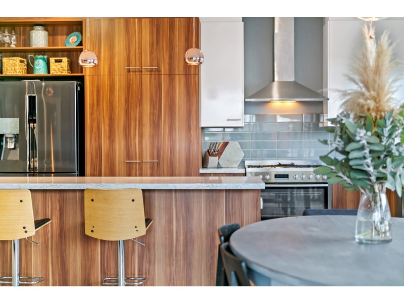 11 Bondi Drive, Seaford Rise SA 5169