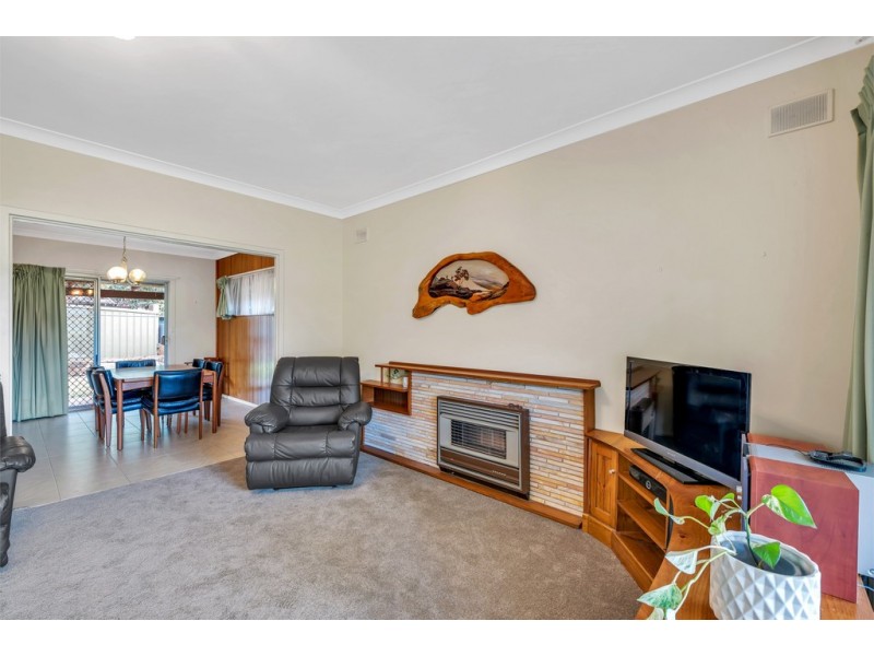 25 Serpentine Road, O’halloran Hill SA 5158