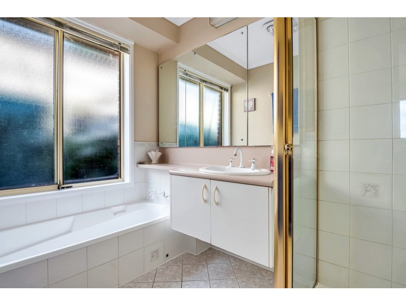 3 Brookhaven Court, Aberfoyle Park SA 5159