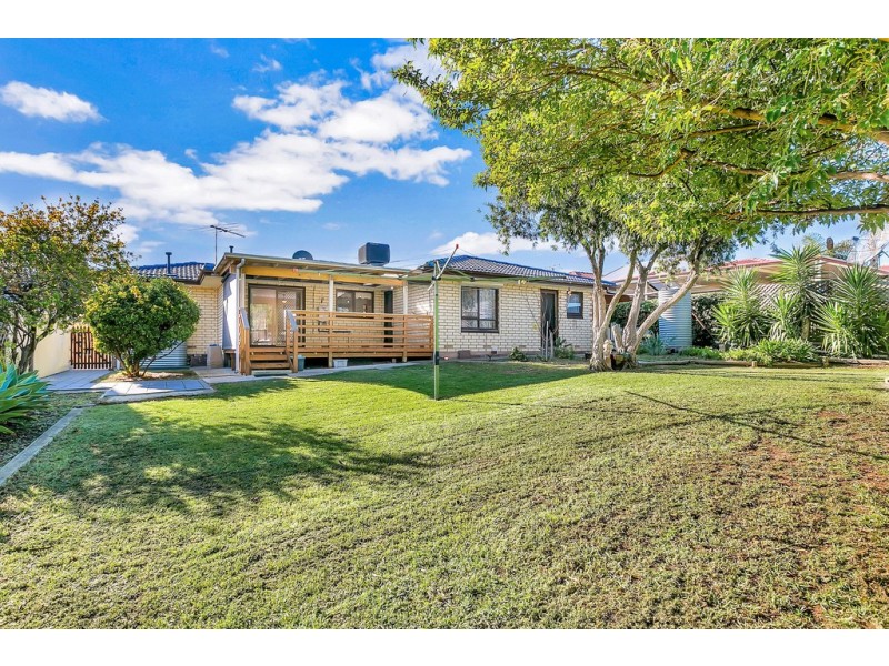 4 Ashton Rise, Huntfield Heights SA 5163