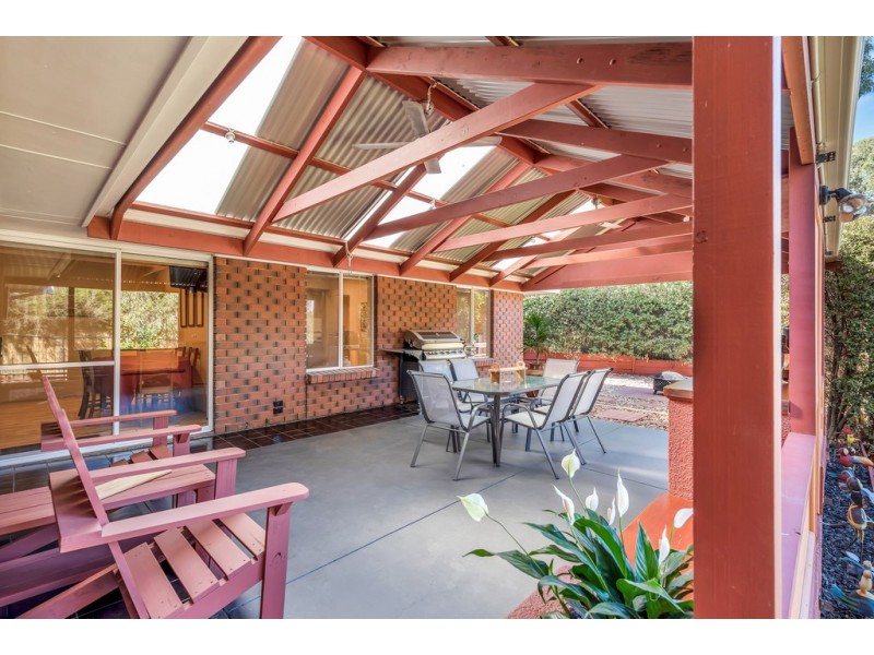 12 Aish Court, Woodcroft SA 5162