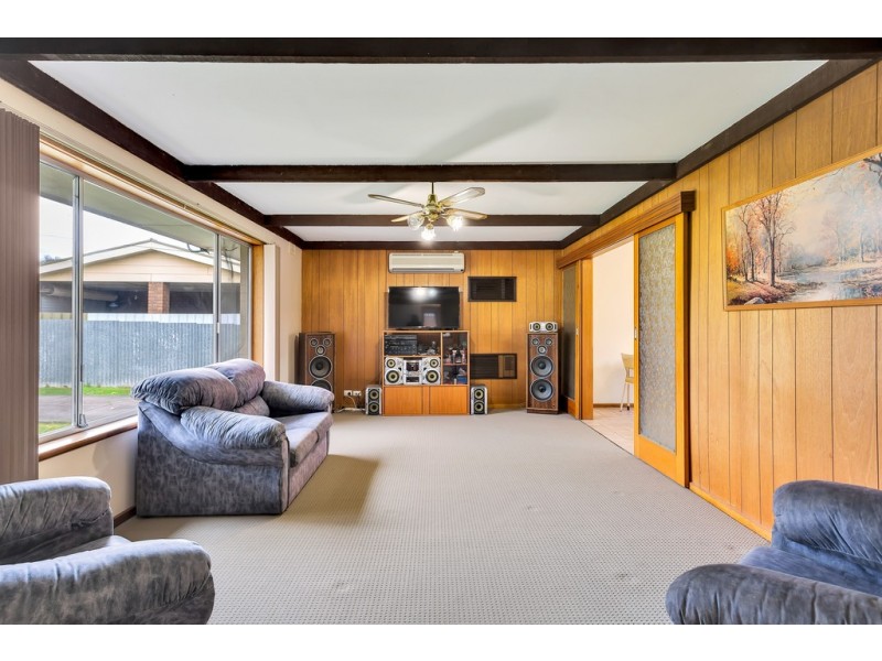 7 Ellis Avenue, Morphett Vale SA 5162