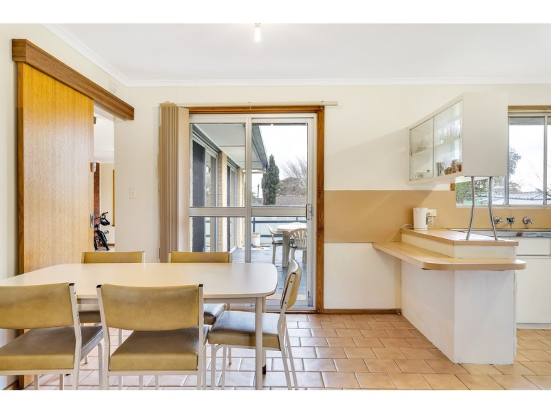 7 Ellis Avenue, Morphett Vale SA 5162