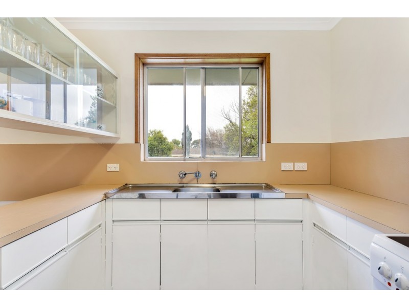 7 Ellis Avenue, Morphett Vale SA 5162