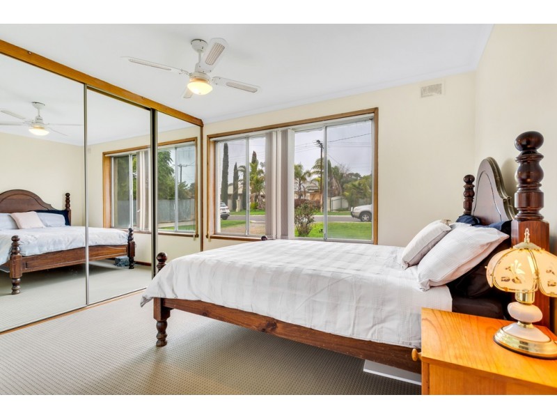 7 Ellis Avenue, Morphett Vale SA 5162