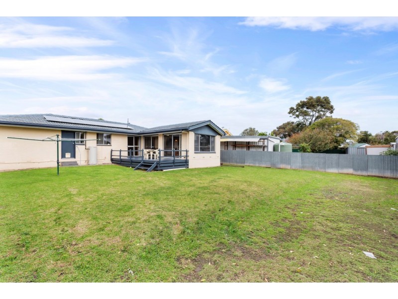 7 Ellis Avenue, Morphett Vale SA 5162