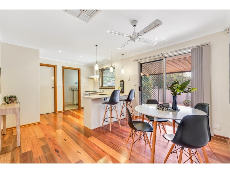 9 Barrdickson Crescent, Happy Valley SA 5159