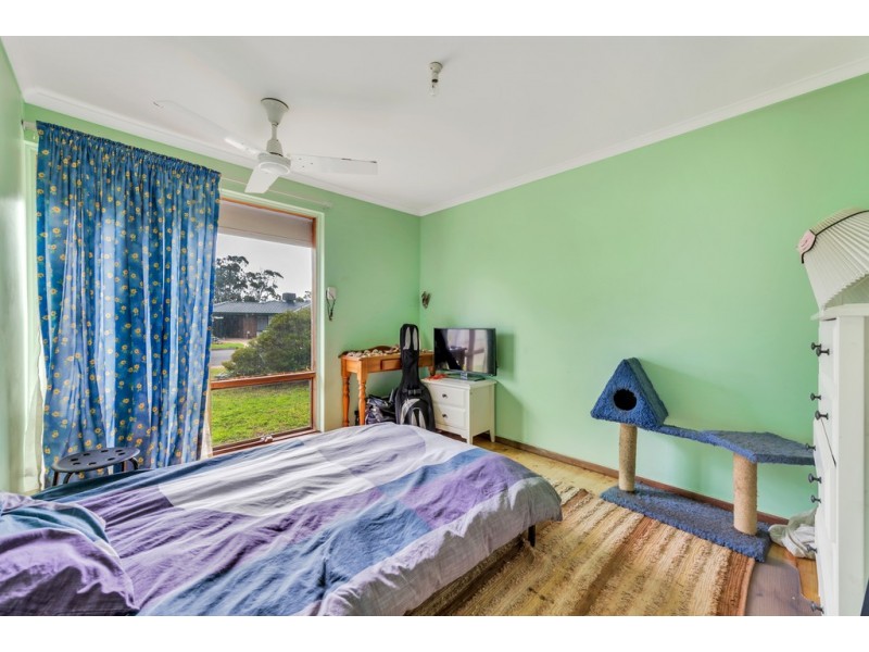 4 Irving Road, Aldinga Beach SA 5173