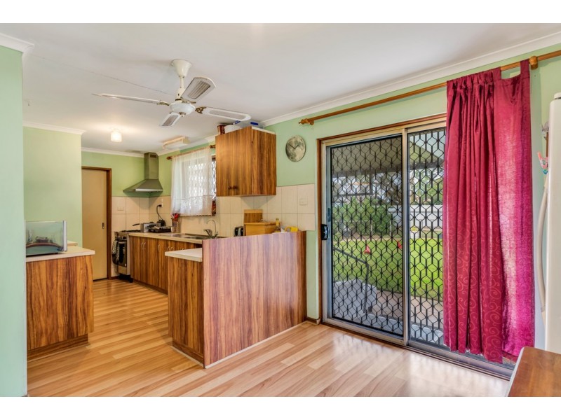 4 Irving Road, Aldinga Beach SA 5173