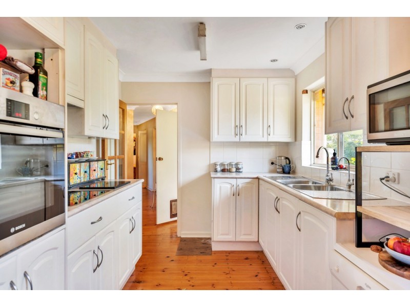 27 Paterson Drive, Hackham SA 5163