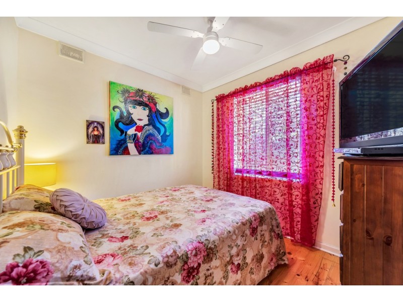 27 Paterson Drive, Hackham SA 5163