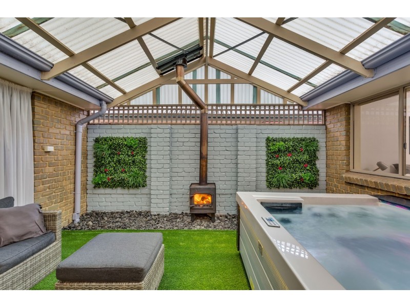 3 Pyrus Way, Woodcroft SA 5162