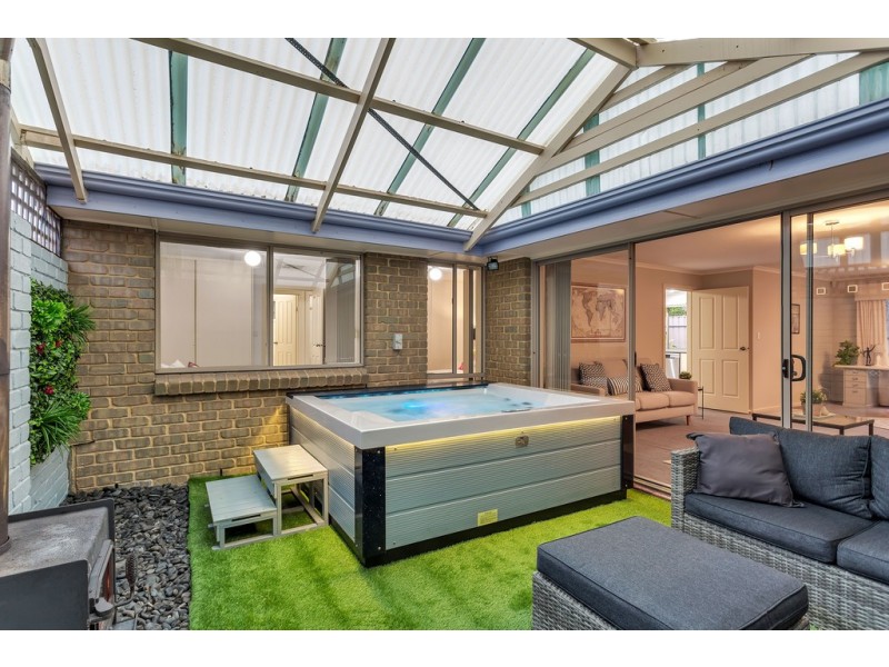 3 Pyrus Way, Woodcroft SA 5162