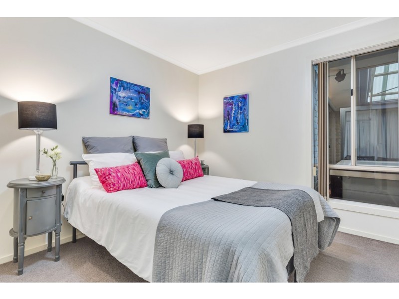 3 Pyrus Way, Woodcroft SA 5162