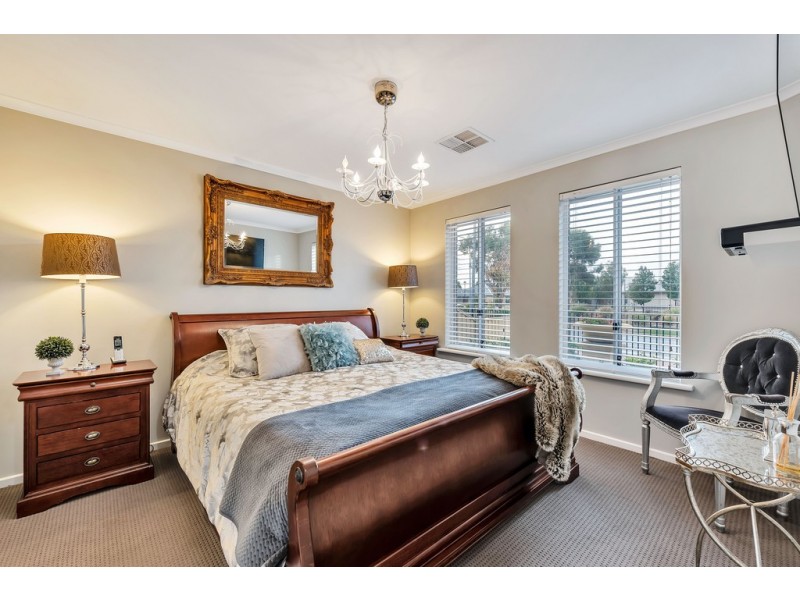 16 South Pacific Drive, Seaford Meadows SA 5169