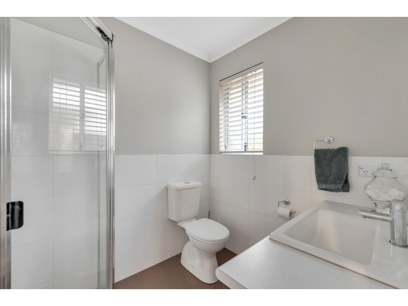 16 South Pacific Drive, Seaford Meadows SA 5169