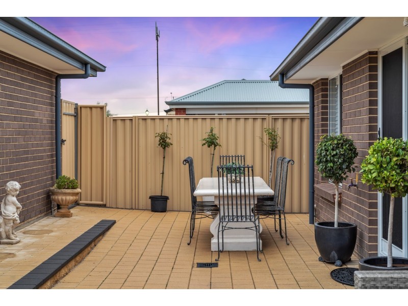 16 South Pacific Drive, Seaford Meadows SA 5169