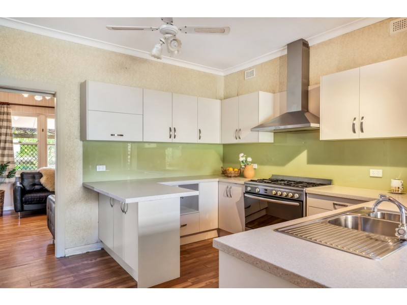 46 Cumberland Avenue, Cumberland Park SA 5041