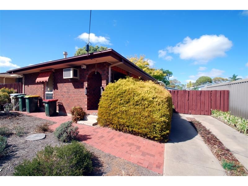 100 Richards Drive, Morphett Vale SA 5162