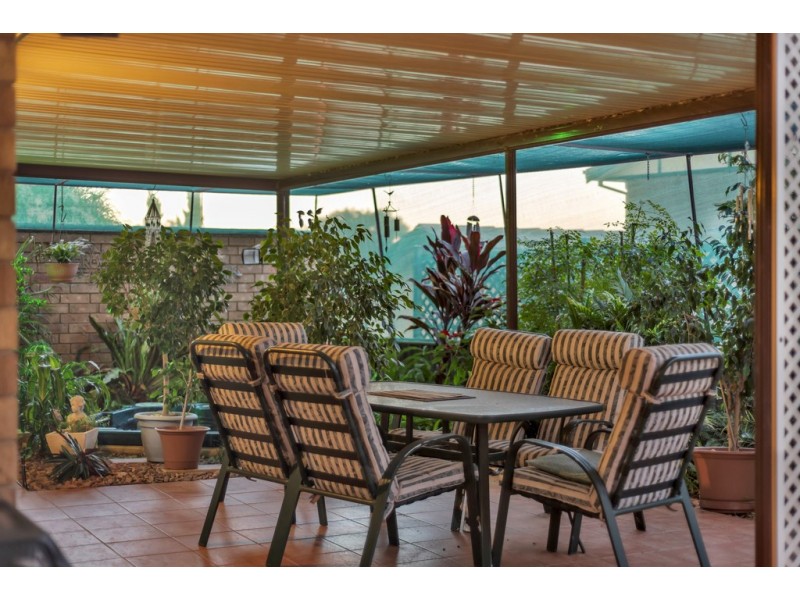 8 Fishcombe Court, Moana SA 5169