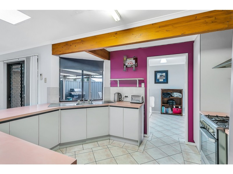 14 Nedland Crescent, Port Noarlunga South SA 5167