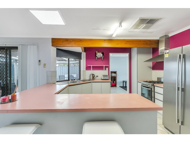 14 Nedland Crescent, Port Noarlunga South SA 5167