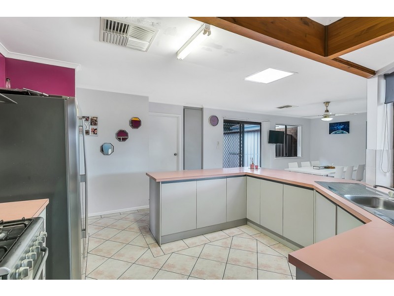 14 Nedland Crescent, Port Noarlunga South SA 5167