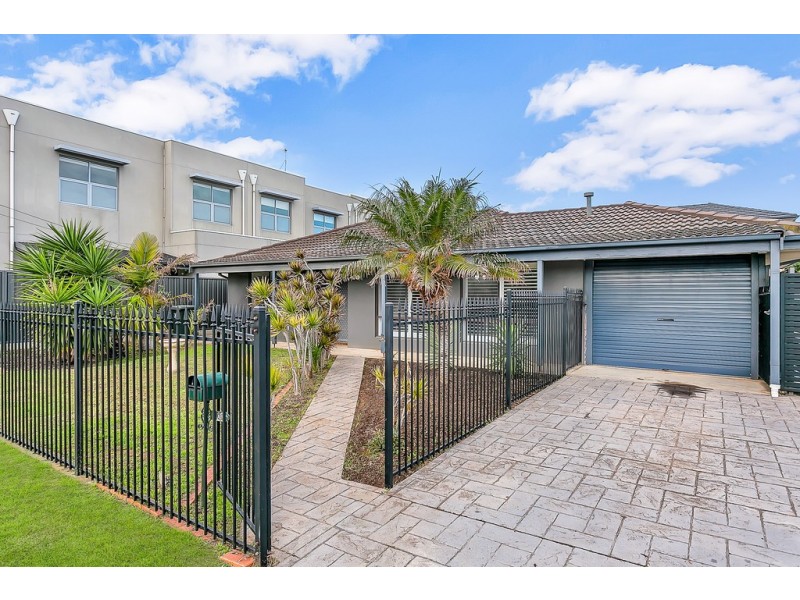 14 Nedland Crescent, Port Noarlunga South SA 5167
