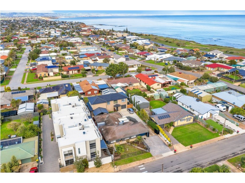 14 Nedland Crescent, Port Noarlunga South SA 5167