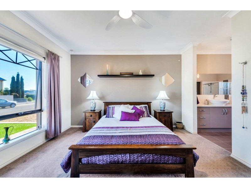 24 Milford Avenue, Sellicks Beach SA 5174