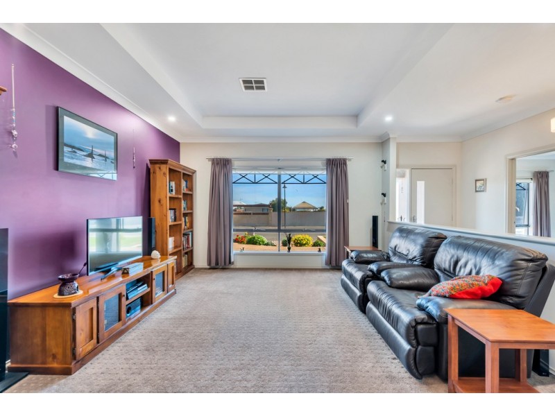 24 Milford Avenue, Sellicks Beach SA 5174