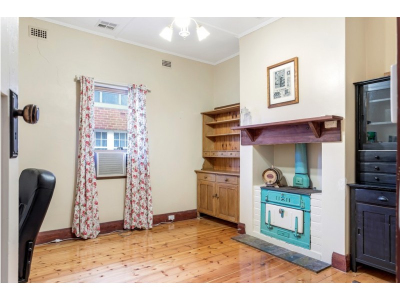 4 The Crescent, Edwardstown SA 5039