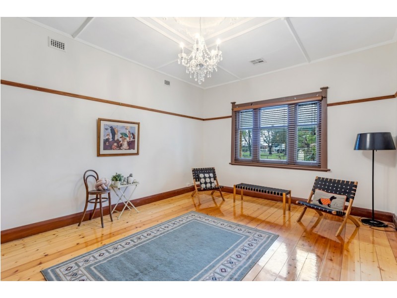 4 The Crescent, Edwardstown SA 5039